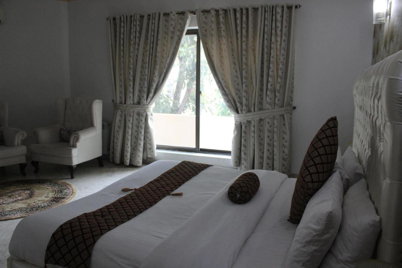Royal Luxus Guest House Islamabad Zewnętrze zdjęcie