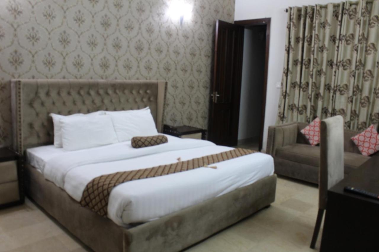 Royal Luxus Guest House Islamabad Zewnętrze zdjęcie